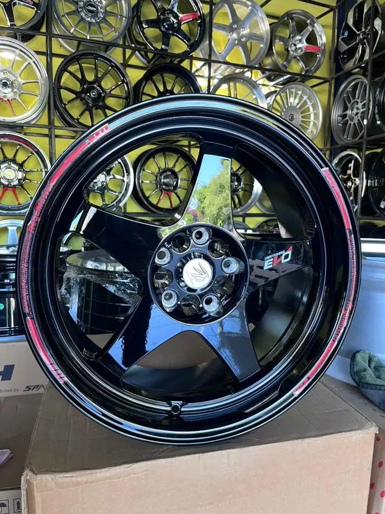 VELG SPOON EVO R18*8.5 H5*114.3 civic,hrv,crv,innova,mazda,rush,brv