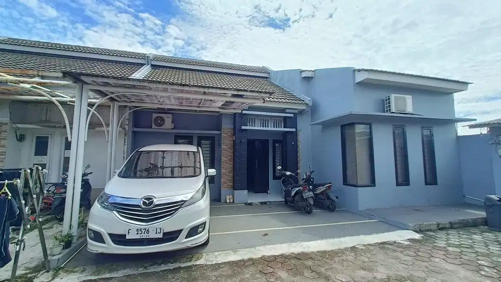 RUMAH SECOND SIAP HUNI,TANAH LUAS DIJALAN SALAK PAMULANG