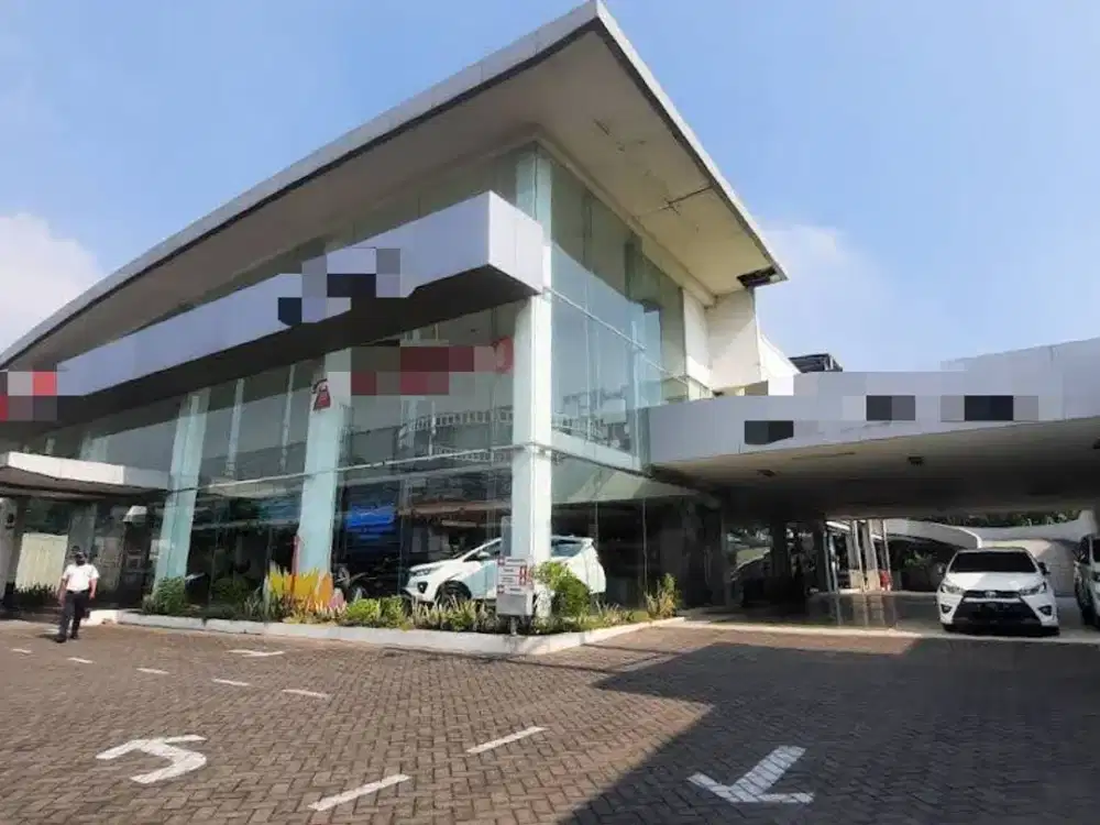 Dijual Bangunan/Gedung Ex Dealer Mobil di Raya Taman Sidoarjo