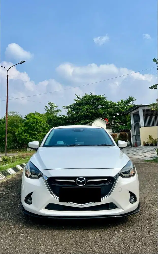 DP 25 JT MAZDA 2 GT 2015