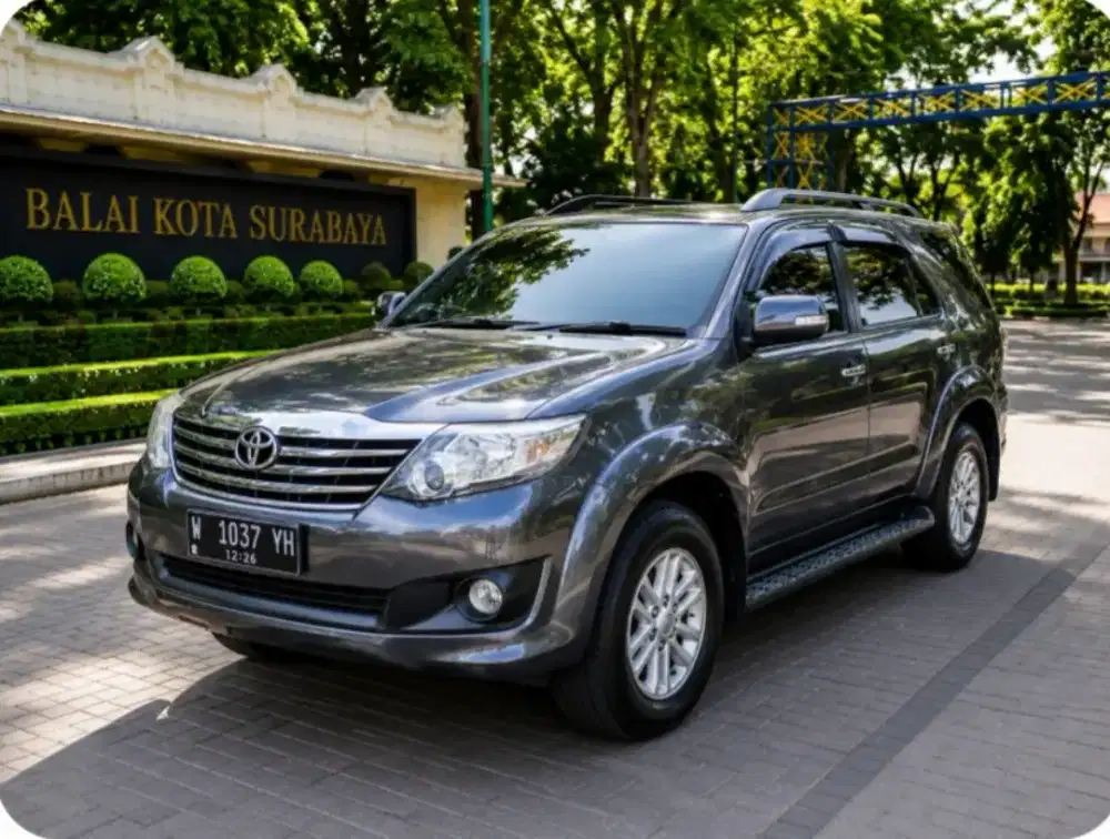 GRAND FORTUNER 2.5 G A/T 2011 GREY