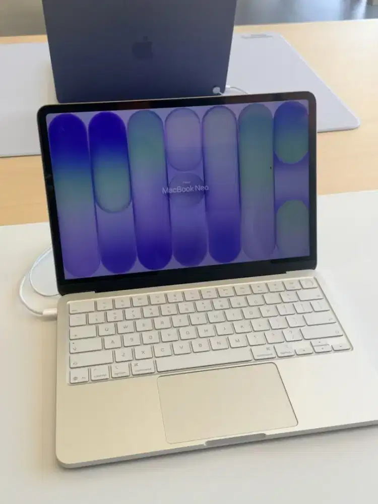 Macbook neo 256gb silver 13