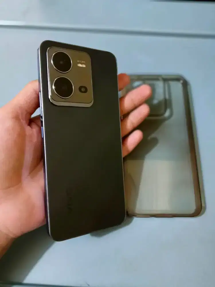 Vivo v25 5g ram 8/256