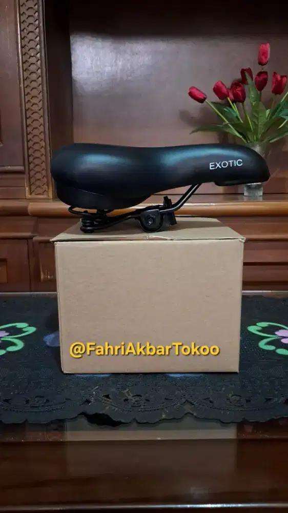 JOK/SADDLE SEPEDA MTB EXOTIC NYAMAN BUSA EMPUK