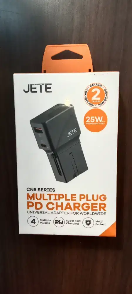 Kepala Charger JETE CN5 Universal Travel Adaptor 25W