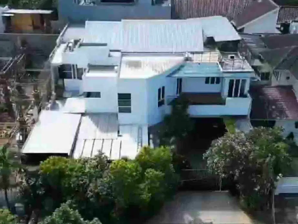 DIJUAL  RUMAH MEWAH, CANTIK DI  PONDOK INDAH JAKARTA
Jl. Kartika Utama – Jakarta Selatan