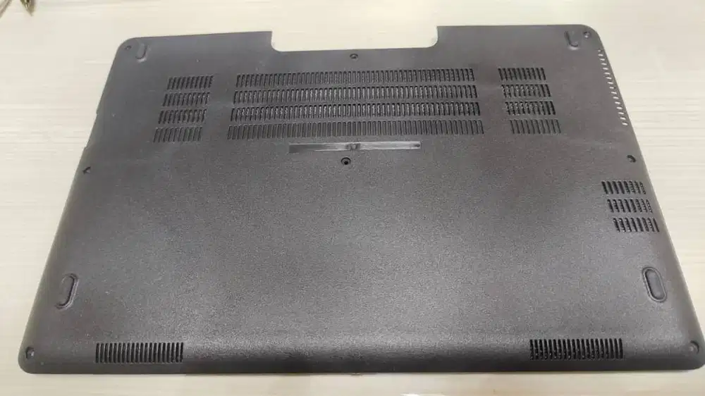 Casing bawah  original untuk Dell Latitude E7270