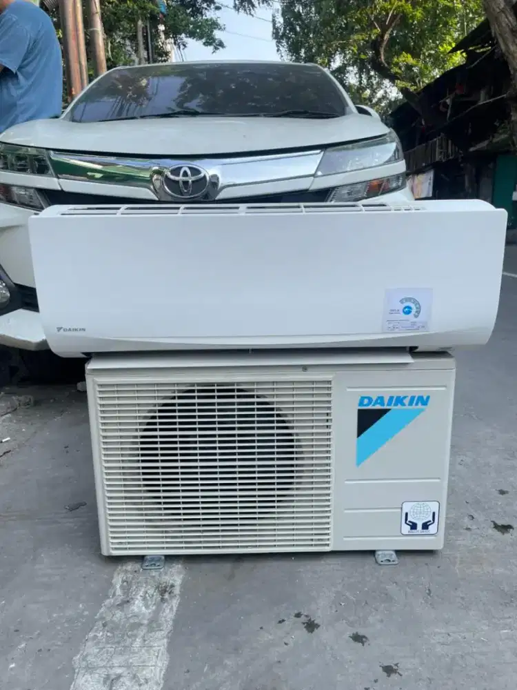 AC Daikin Thailand 1/2 PK R 32 second