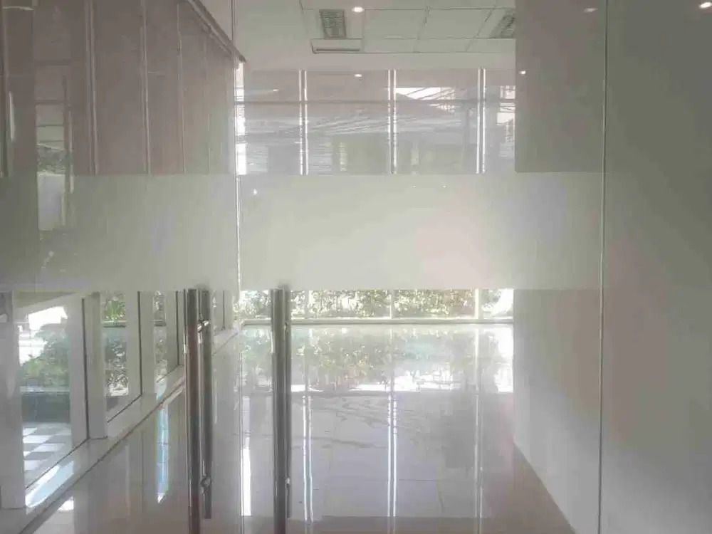 DISEWAKAN RUANG KANTOR DARI GEDUNG DI TANAH ABANG JAKARTA PUSAT