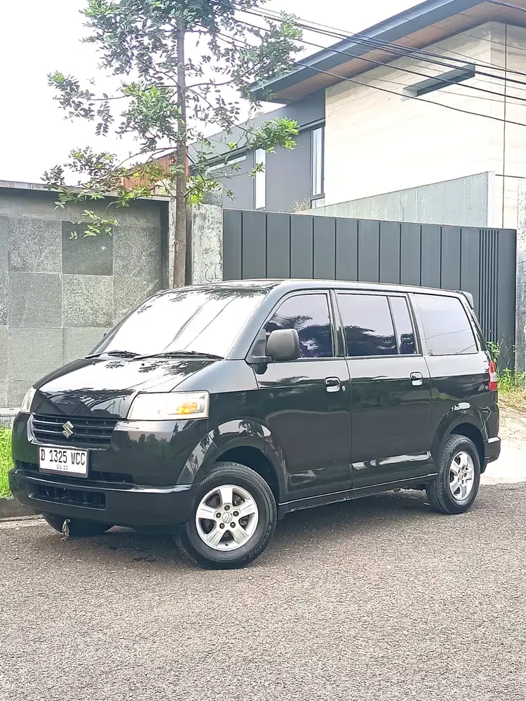 Suzuki APV 1.5 L Manual 2005 Hitam