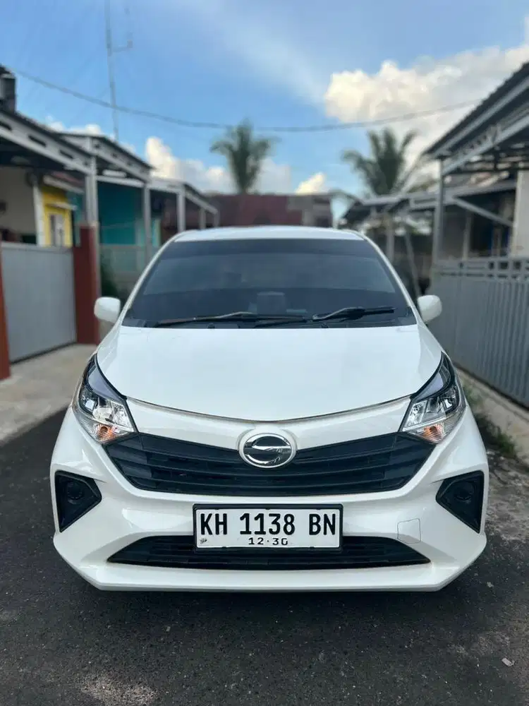 Sigra 2025 DP 10 juta