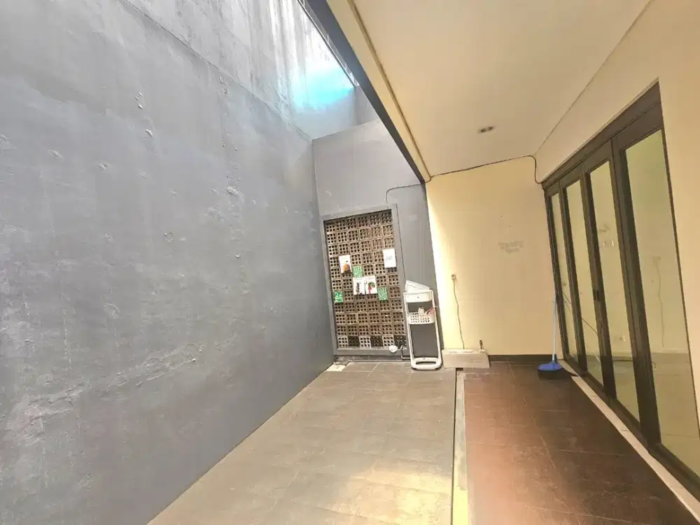 Rumah Cantik 3+1 KT Di Cluster Asera Harapan Indah, SHM