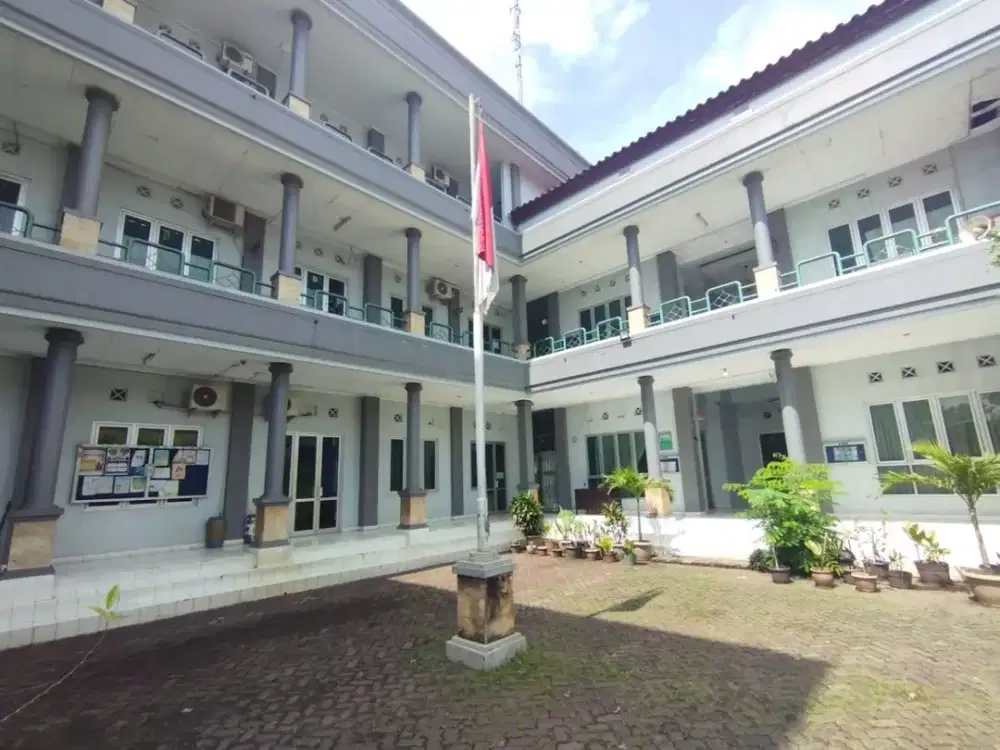 Gedung Komersil Ekslusif Lokasi Strategis di Medan Satria Bekasi