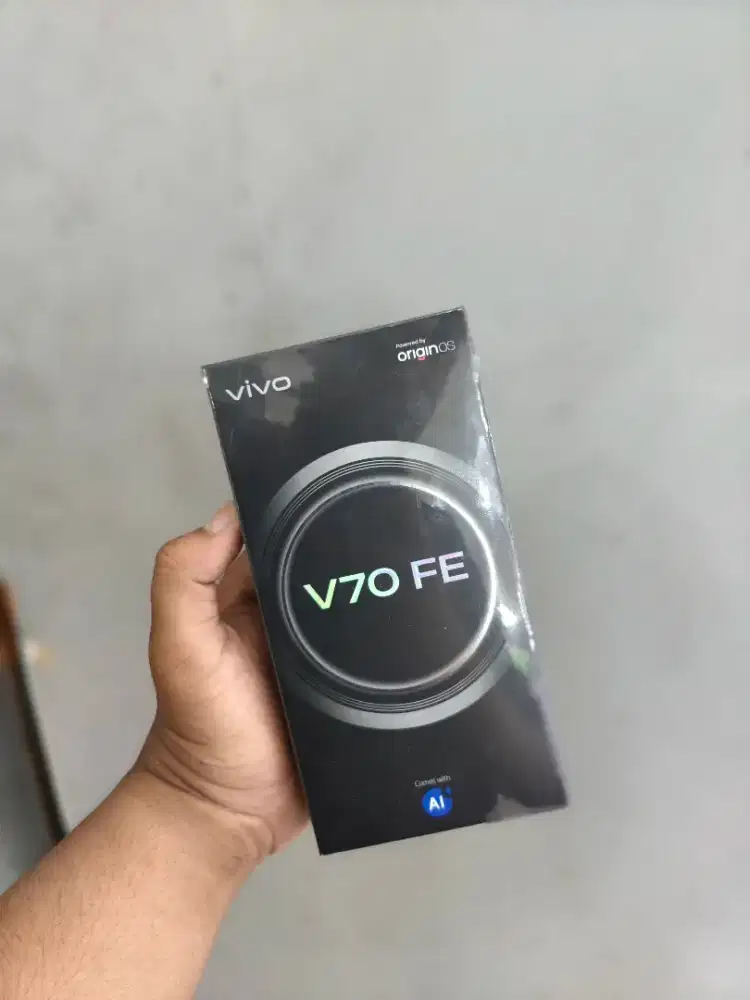 VIVO V70 FE 8/256 NEW SEGEL BERGARANSI RESMI