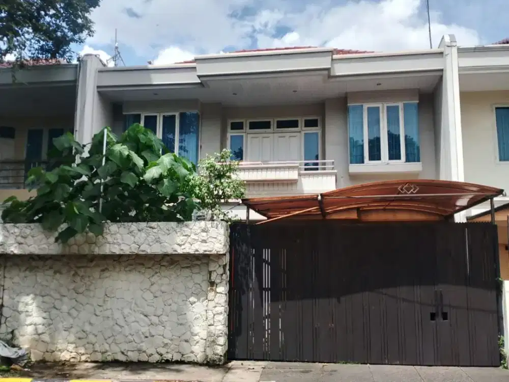 Jual Cepat Murah Rumah di Taman Kebon Jeruk Intercon Jakarta Barat