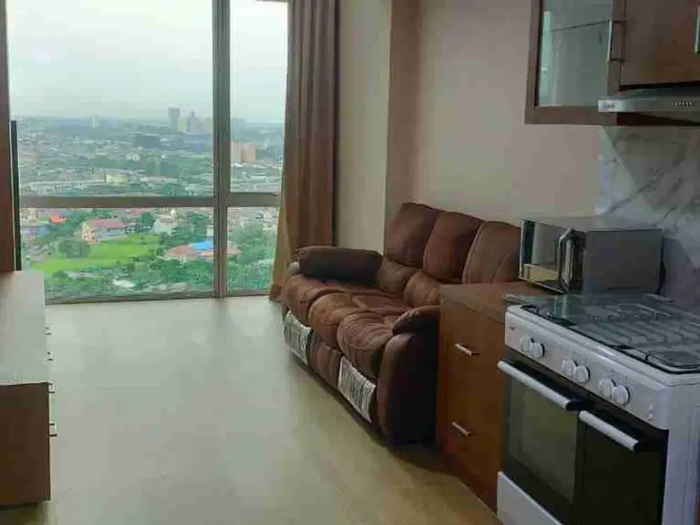 Di Sewakan Cepat Unit Bizloft URESIDENCE TOWER Supermal Karawaci