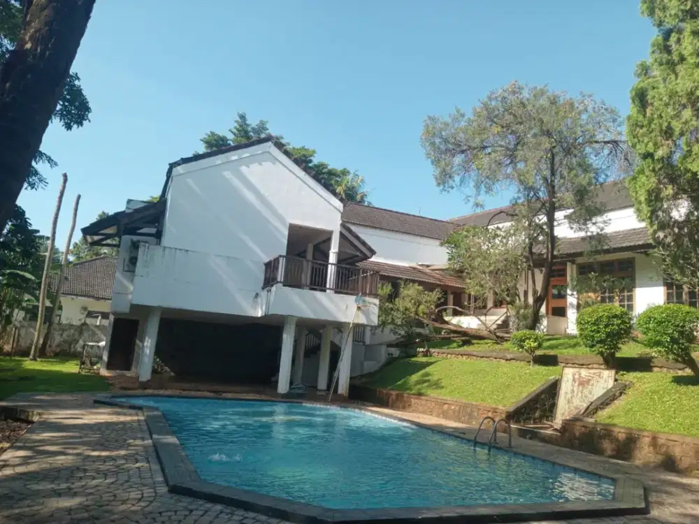 House for rent  Rumah 2lantai Kemang Jakarta Selatan