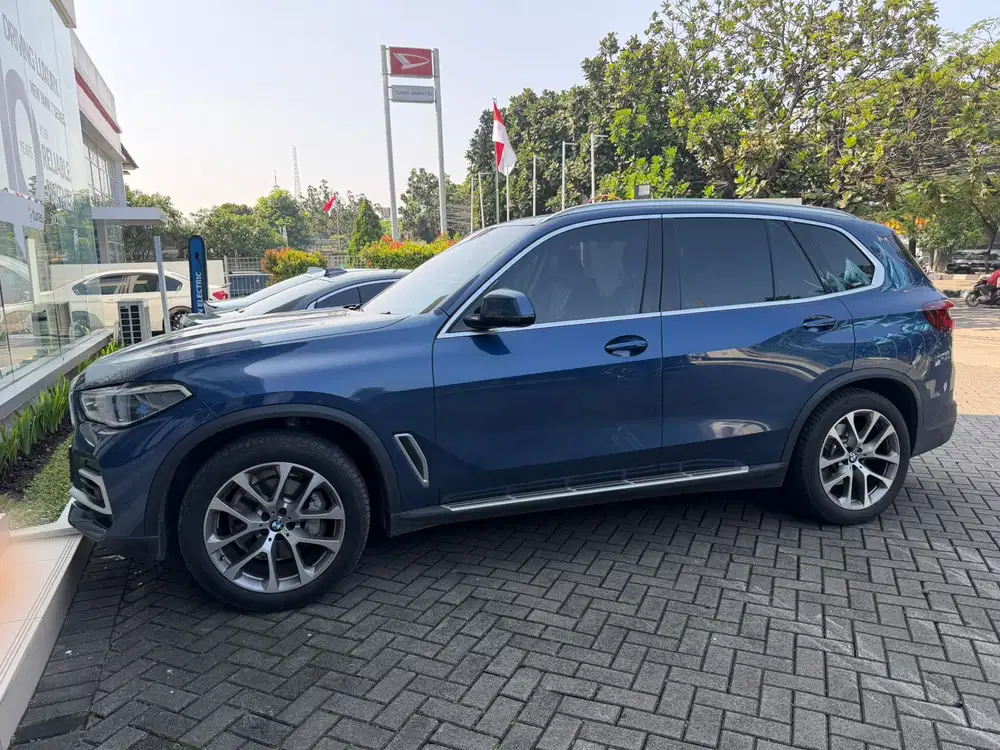BMW X5 2023 Bensin