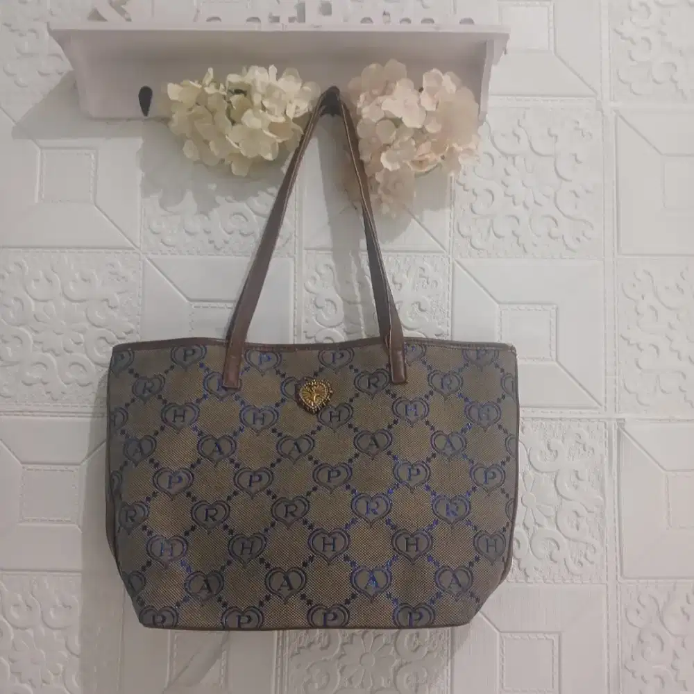 Tas PRAHA ORIGINAL merk IMPORT
