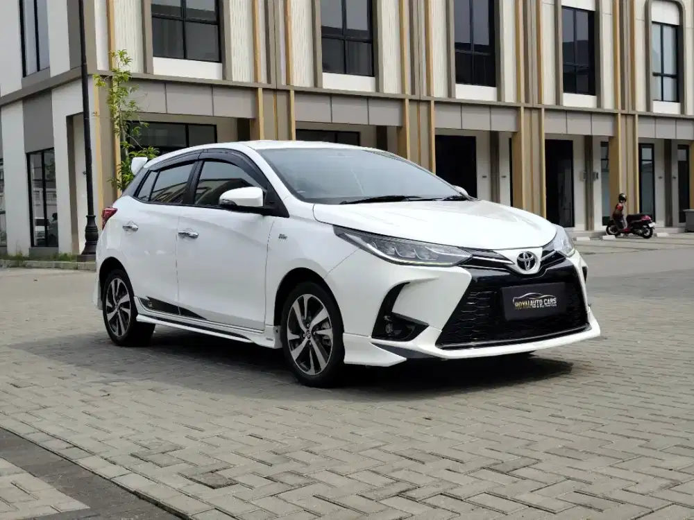 Toyota Yaris 1.5 GR Sport AT NIK 2022 FIRST HAND TAX ON GOOD CONDITION