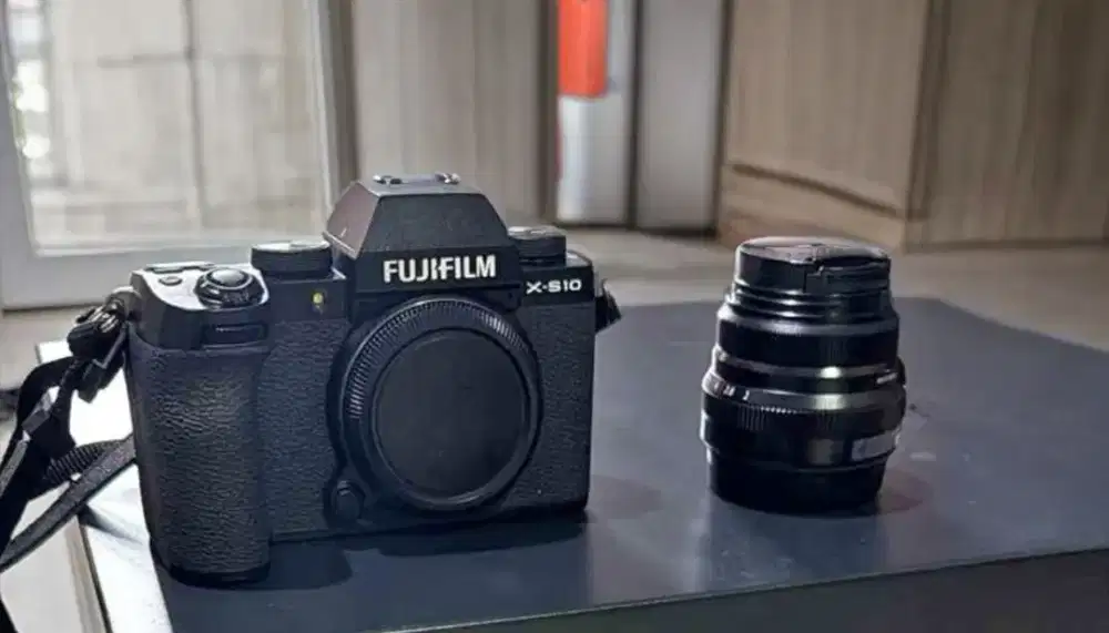Fujifilm XS10 + Lensa Fujinon XF 35mm F2 Normal, Mulus, No Jamuran