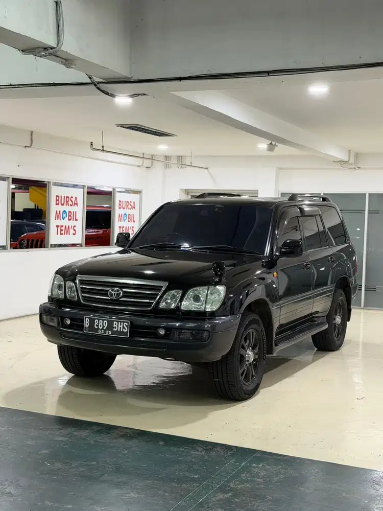Land Cruiser Cygnus V8 2004