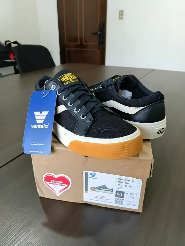 Sepatu Ventela Ukuran 41