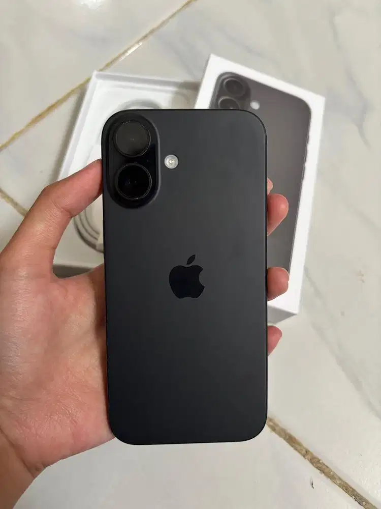 iPhone 16 128GB