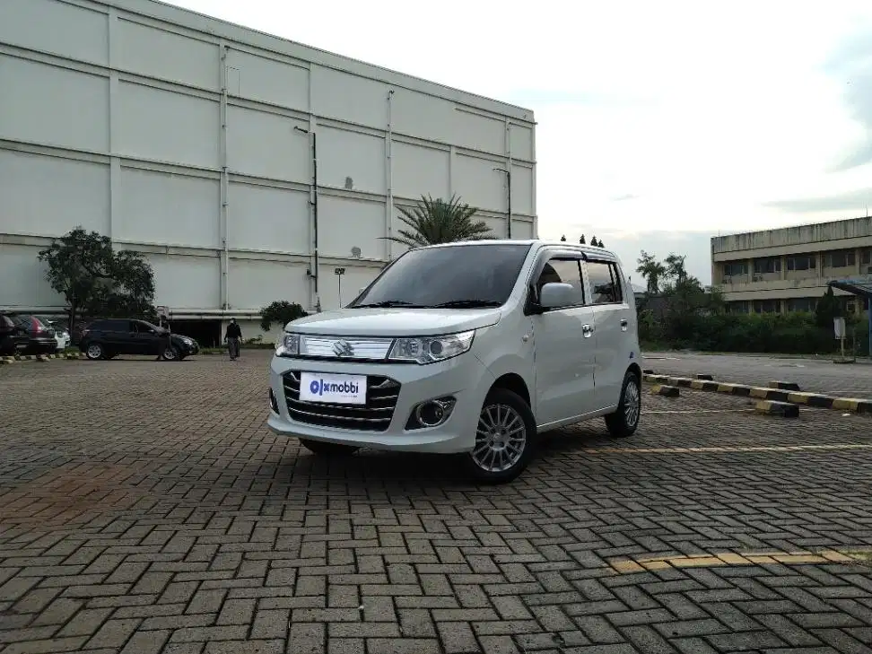 TDP 4, JT Suzuki Karimun 1.0 GS Bensin-AT Putih 2016