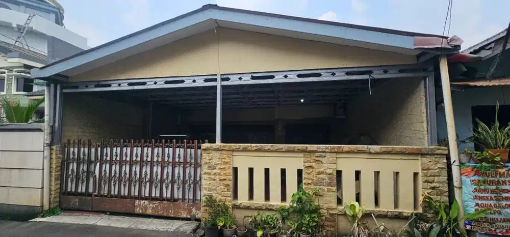 DIJUAL CEPAT BU! Rumah SHM 170m² Tanjung Barat Jaksel Dekat Tol JORR
