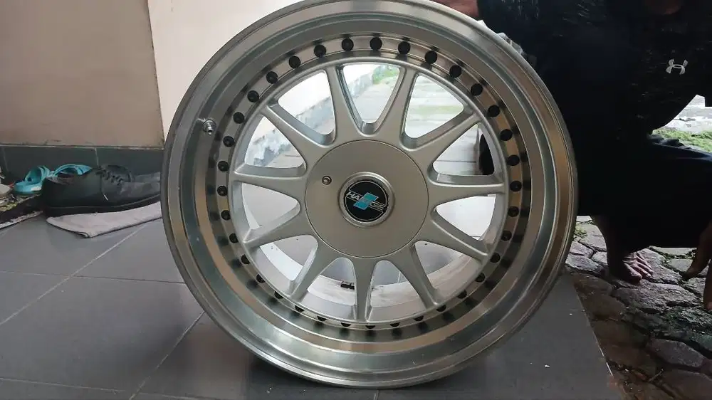 4 Velg Hartge China R17