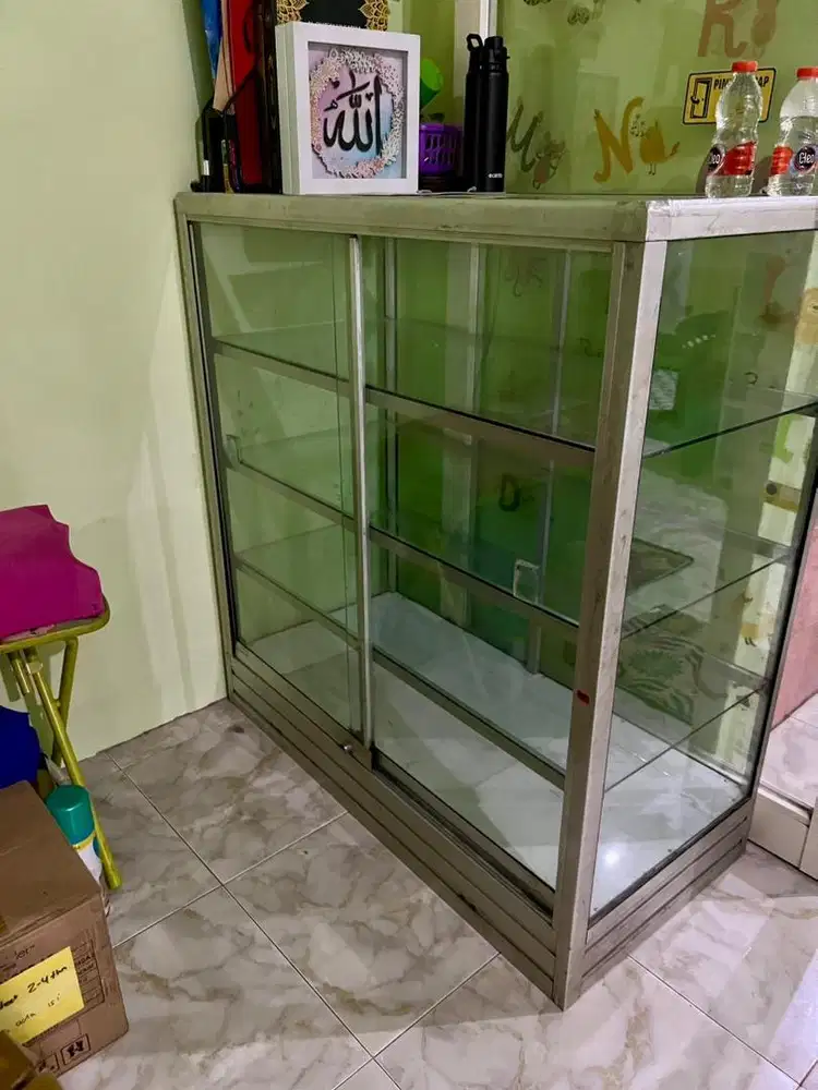 Jual Etalase Bekas 1m