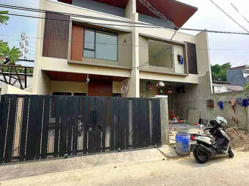 Rumah Strategis di Rawamangun Dekat Toll, Stasiun Velodrome, Kawasan Pulogadung, UNJ, RS. Persahabatan