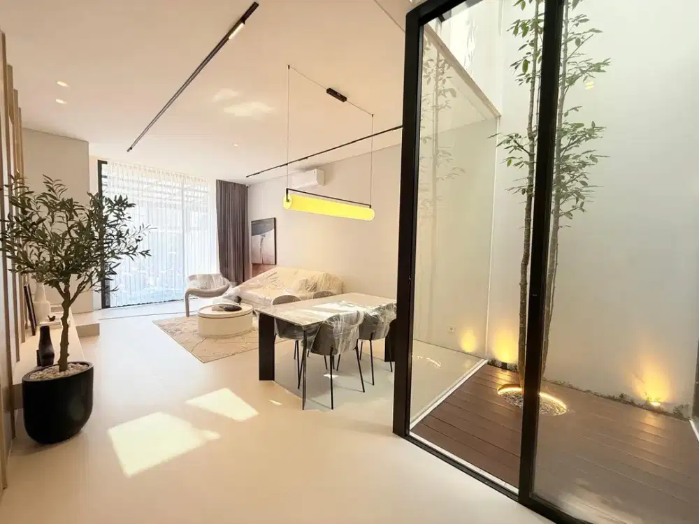 Dijual Rumah High Quality, Dkt Galaxy Mall, di Mojoklanggru, Sby
