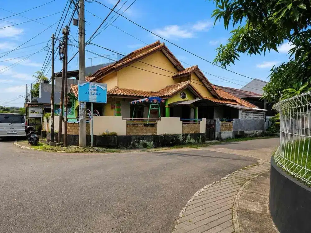 DIJUAL – Rumah Hook Lahan Luas Strategis di Sektor 1-2 BSD City