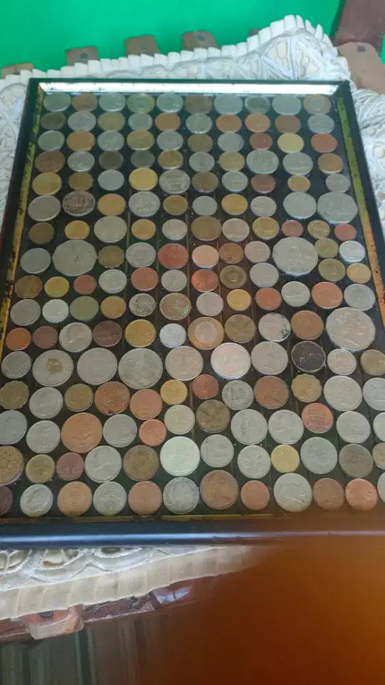 coin lawasan.bahan logam