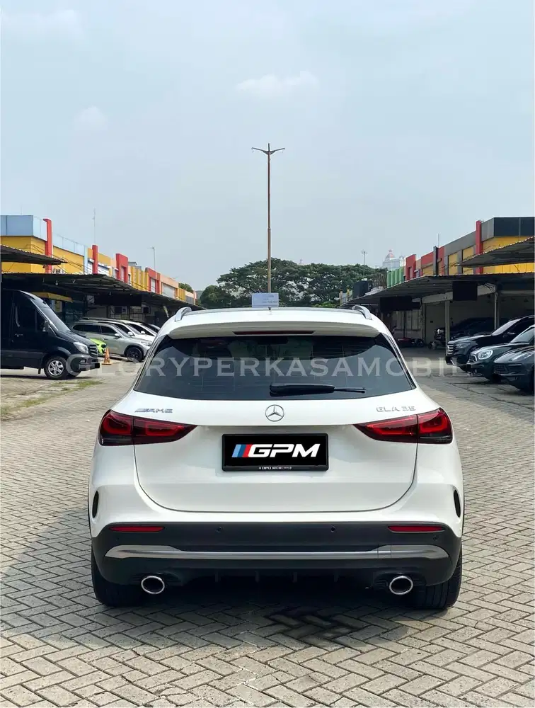 Mercedes Benz GLA35 AMG 2022/ 2023 KM 16rb ANTIK Mercy GLA35 GLA 35