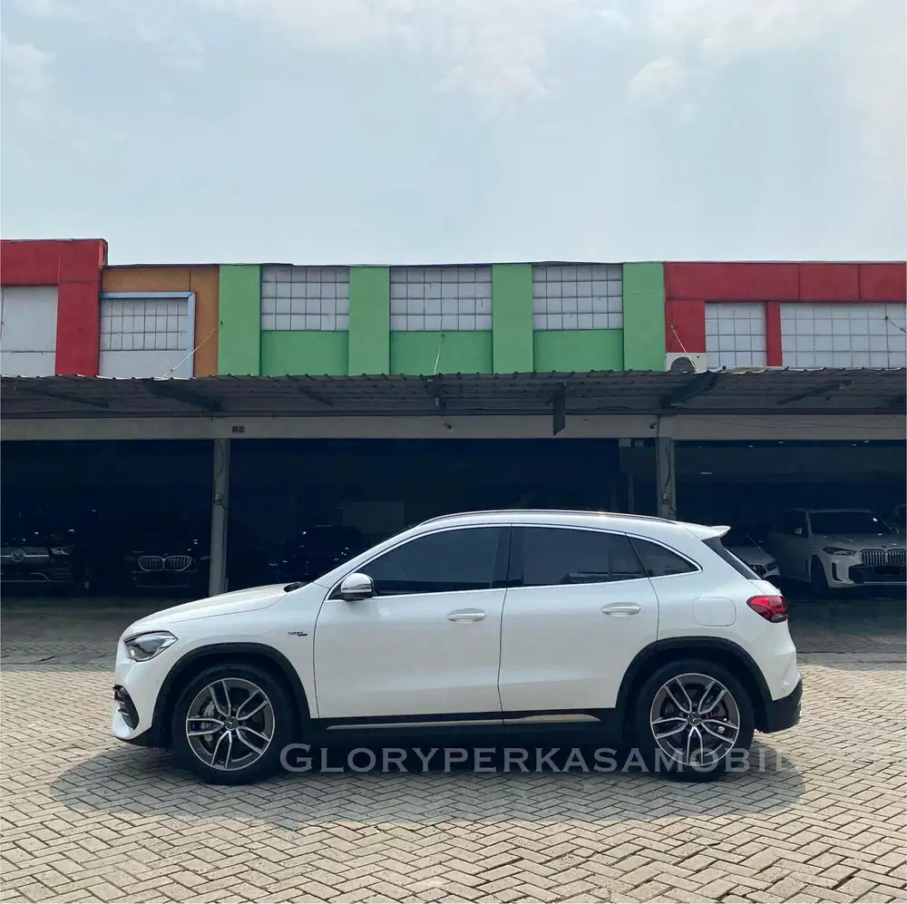 Mercedes Benz GLA35 AMG 2022/ 2023 KM 16rb ANTIK Mercy GLA35 GLA 35