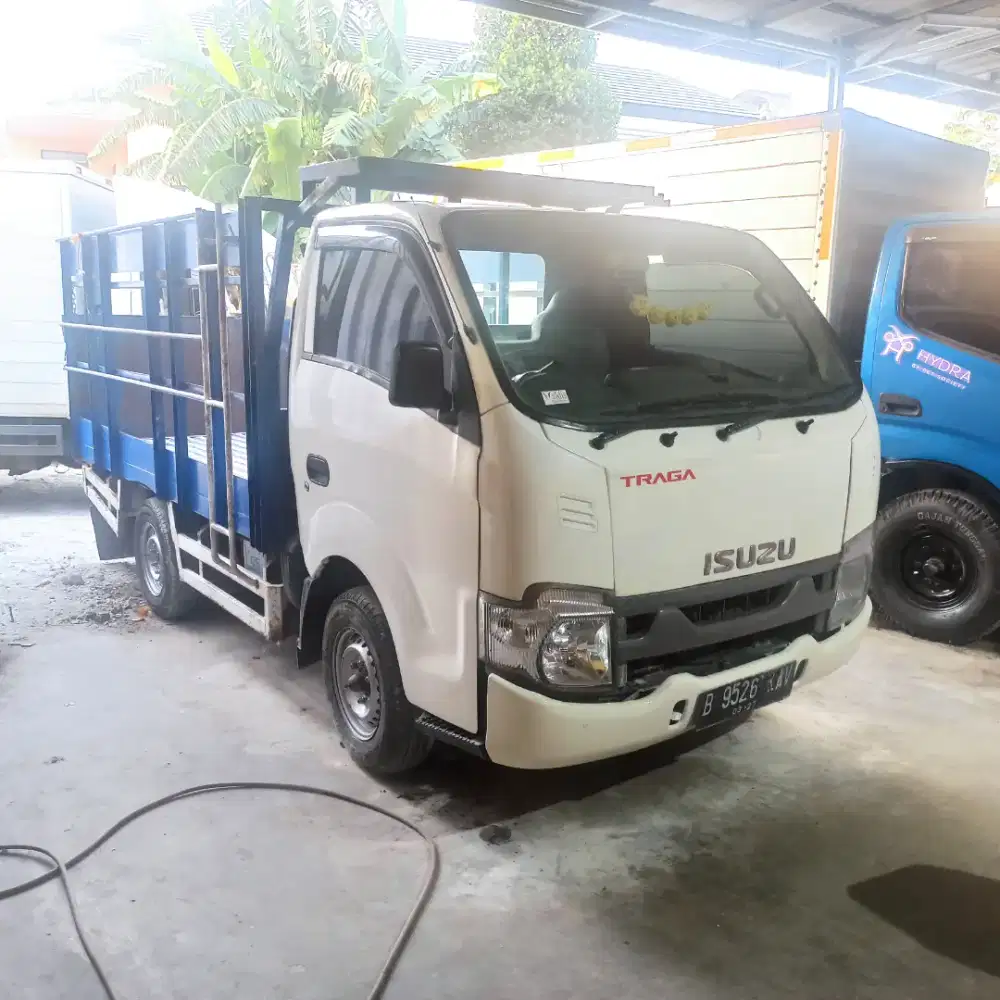 Isuzu Traga bak tinggi th 2022 euro 2 mlss