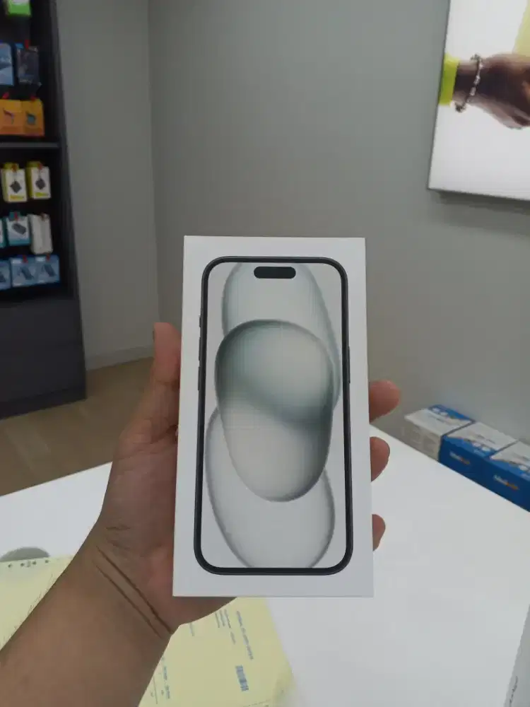Kredit iPhone 15 garansi iBox