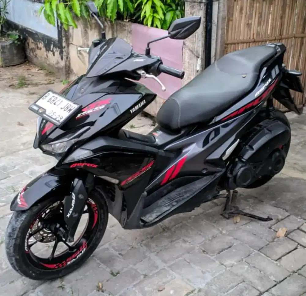 aerox hitam 2019