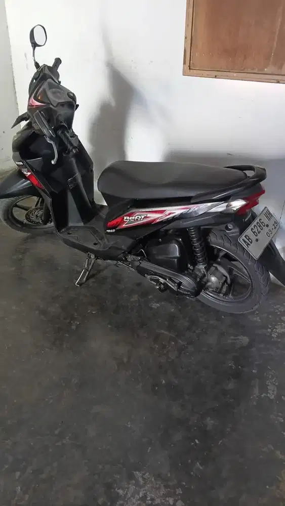 dijual motor bekas beat 2014