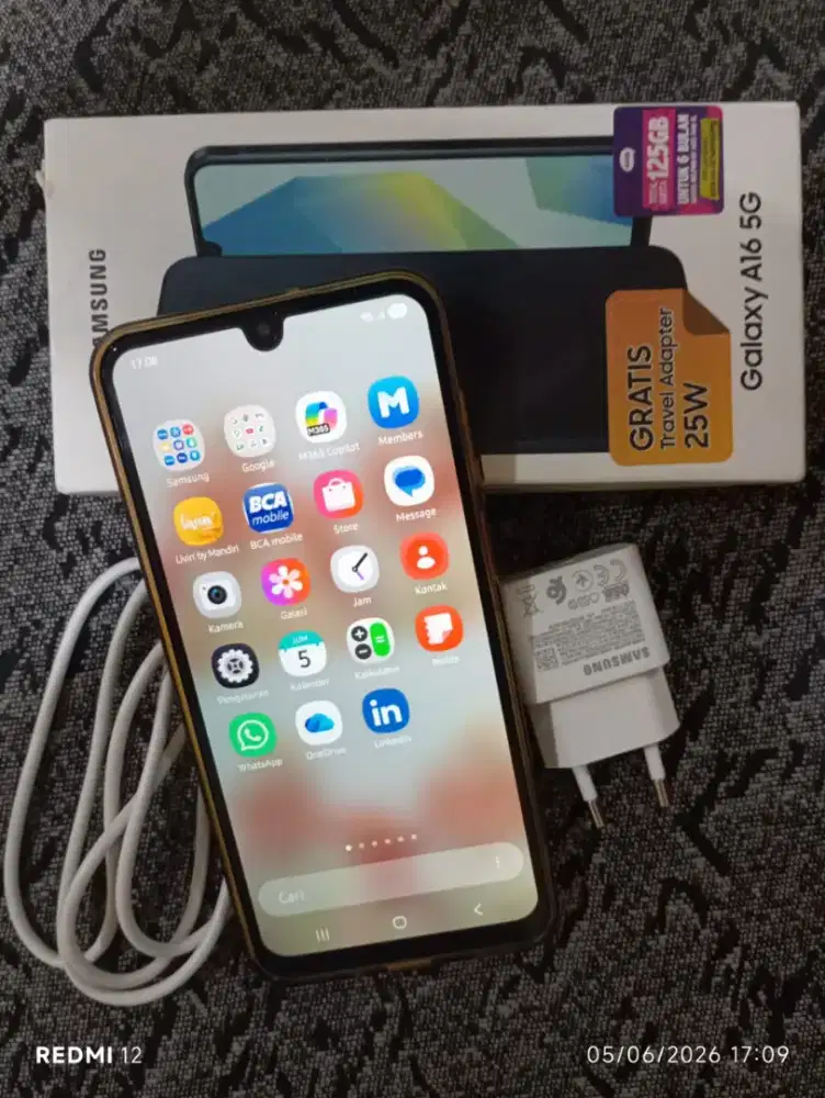 SAMSUNG A16 5G 2025 8+8/256