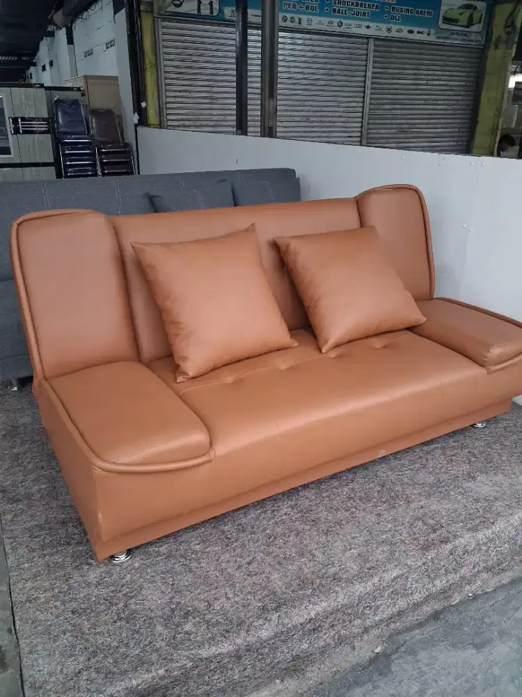 PEMBUATAN SOFA BARU DAN SERVICE SOFA