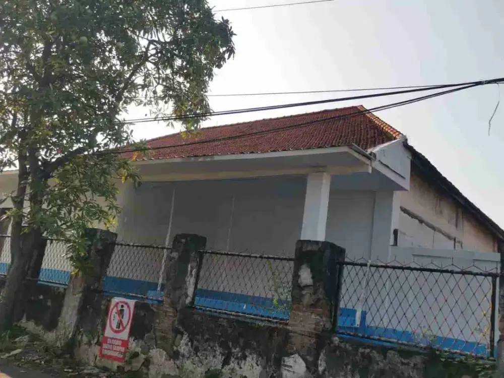 Murah Langka‼️Rumah Hitung Tanah JL. Raya Kalisari