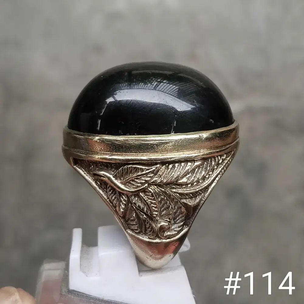 Batu natural Yaman Wulung