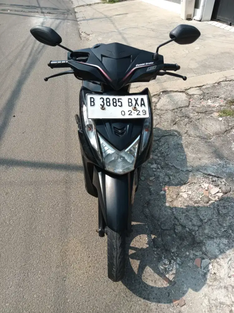 Honda beat f1 injeksi 2014 orsinil mulus surat lengkap