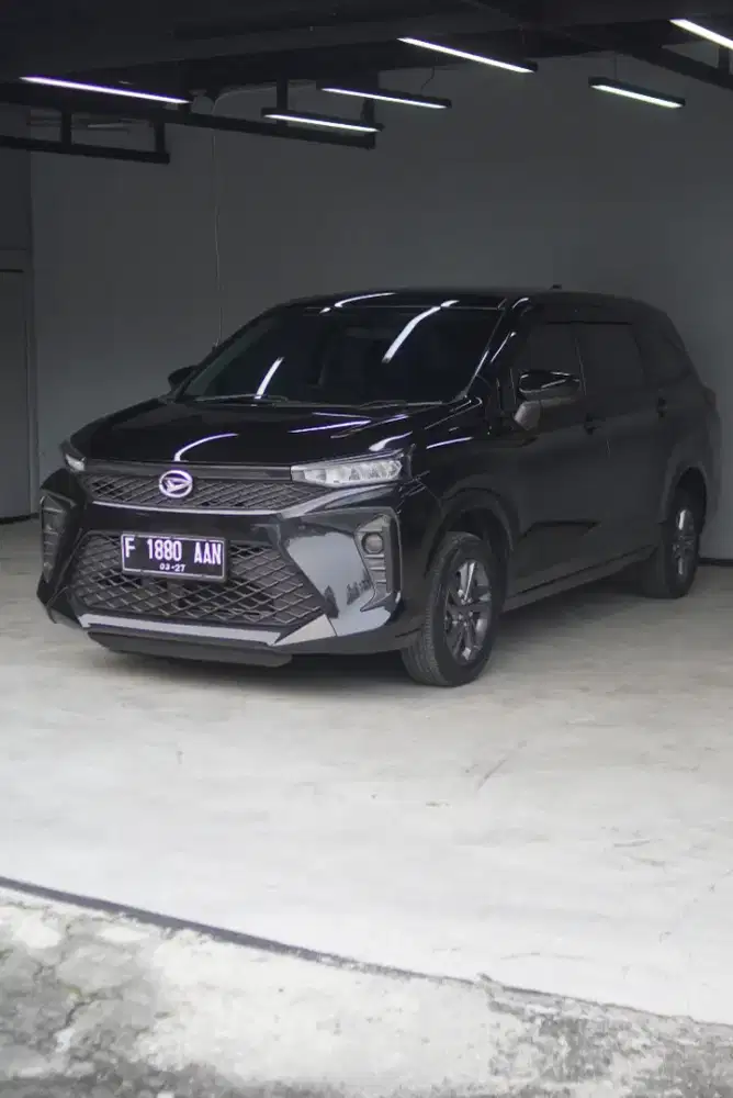 Dp 9jt | Xenia X AT 2022 km 50rb Bogor