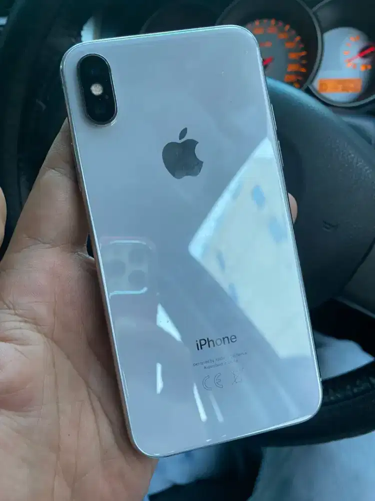 iPhone X 64Gb Silver