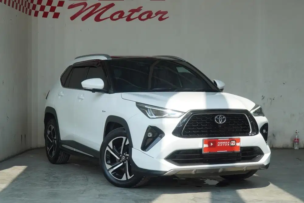 TOYOTA YARIS CROSS HYBRID TSS A/T 2023